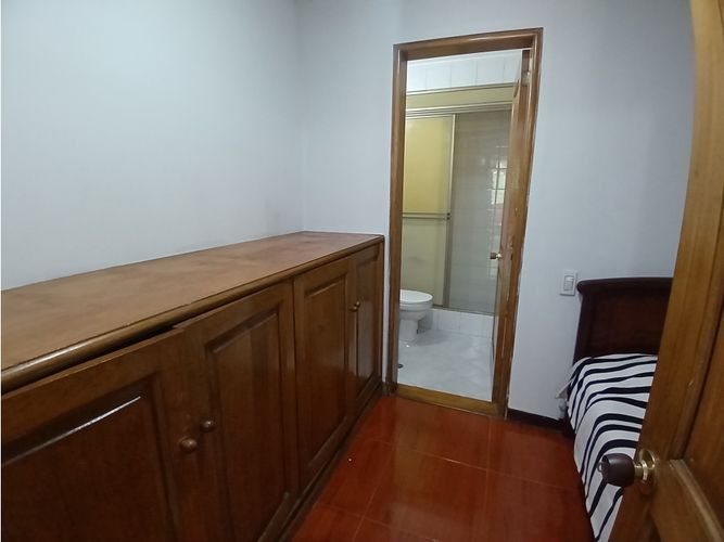 Apartamento de 3 alcobas en venta en Chicó Reservado, Bogotá, 217 m² · foto 12 de 24
