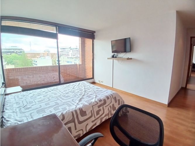 Apartamento de 3 alcobas en venta en Chicó Reservado, Bogotá, 217 m² · foto 18 de 24