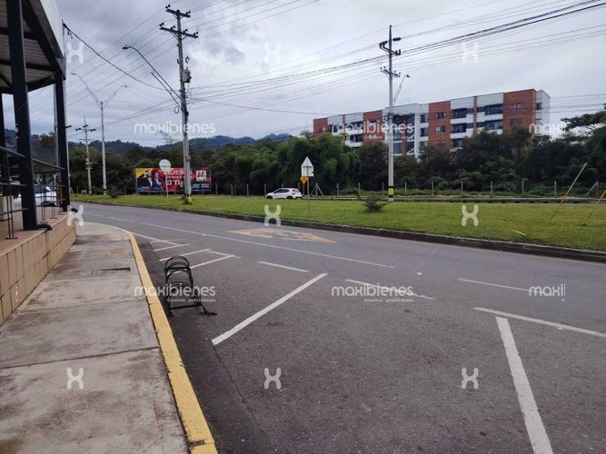 Local en arriendo en La Ceja, 42 m² · foto 4 de 10