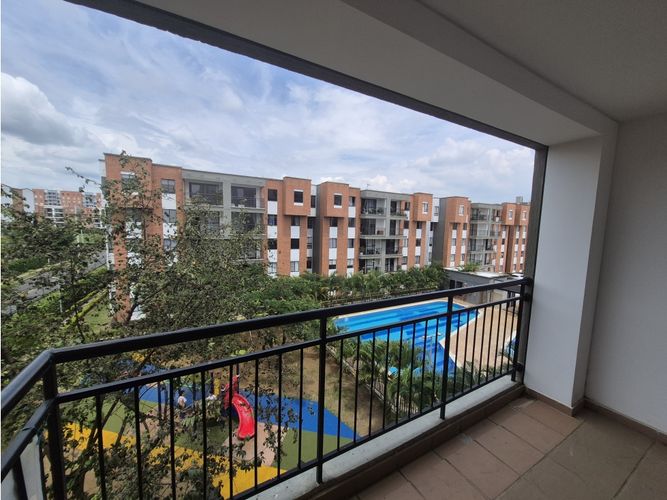 Apartamento de 2 alcobas en venta en Valle Del Lili, Cali, 67 m² · foto 5 de 12