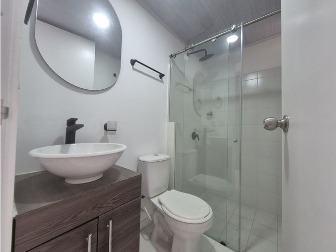 Apartamento de 2 alcobas en venta en Valle Del Lili, Cali, 67 m² · foto 10 de 12