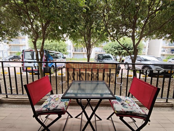 Apartamento de 2 alcobas en venta en Las Palmas, Ricaurte, 53 m² · foto 15 de 24