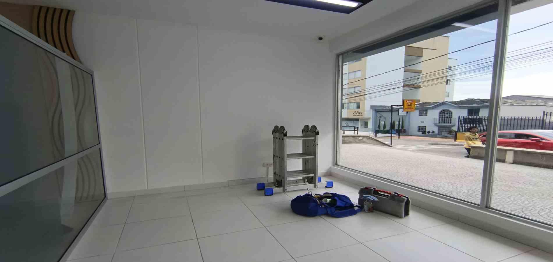 Local en Arriendo en Versalles, Manizales