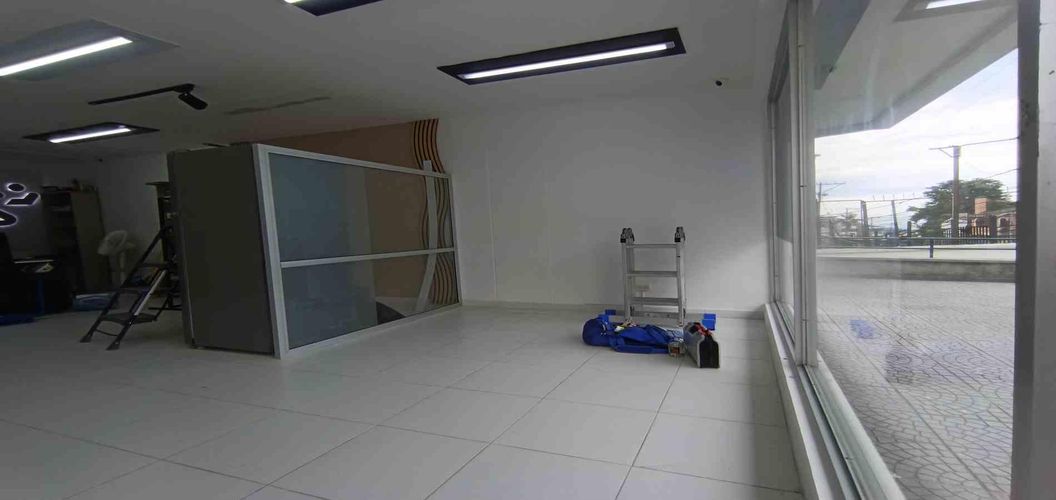 Local en arriendo en Versalles, Manizales · foto 2 de 15