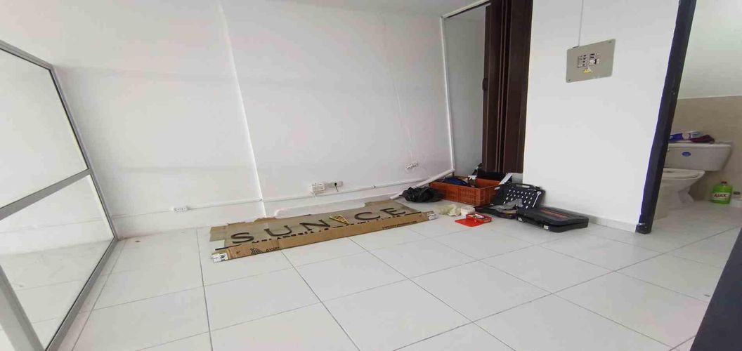 Local en arriendo en Versalles, Manizales · foto 9 de 15