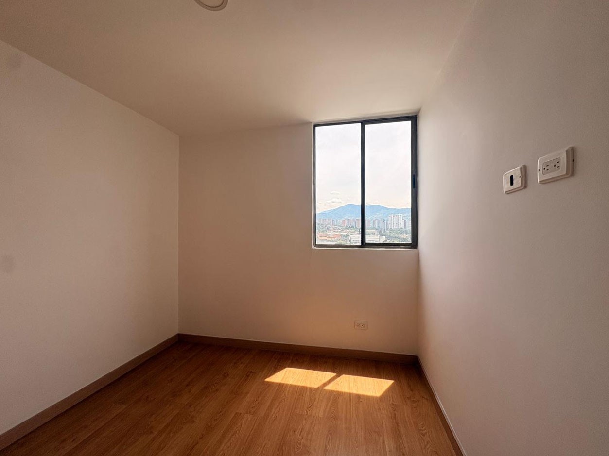 Apartamento en arriendo en Vereda La Doctora, Sabaneta · foto 10 de 13