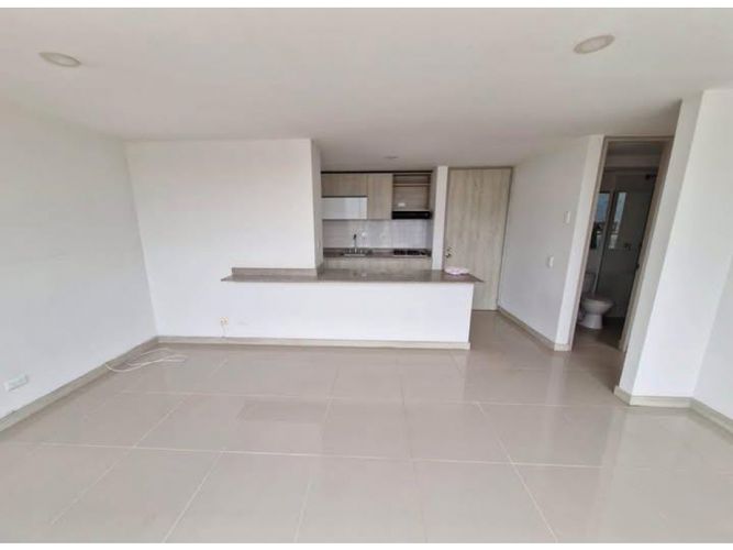 Apartamento de 3 alcobas en venta en Niquia, Bello, 79 m² · foto 2 de 8