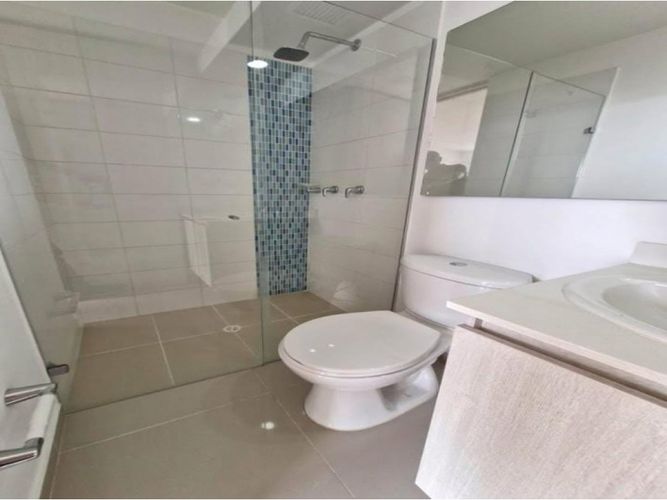 Apartamento de 3 alcobas en venta en Niquia, Bello, 79 m² · foto 6 de 8