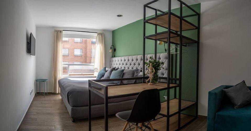 Apartamento de 20 alcobas en venta en Puente Largo, Bogotá, 1116 m² · foto 12 de 24