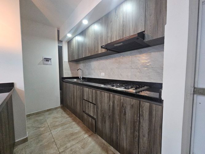 Apartamento de 2 alcobas en venta en Girardot, Girardot, 58 m² · foto 7 de 15