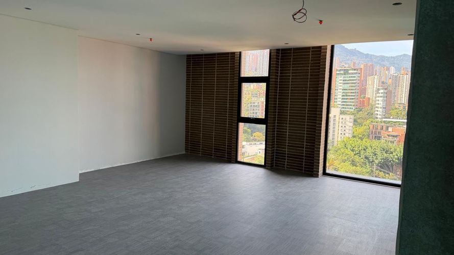 Oficina en arriendo en Las Lomas, Medellín, 280 m² · foto 11 de 19