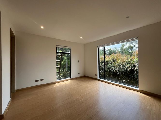 Casa de 5 alcobas en venta en Escobero, Envigado, 320 m² · foto 7 de 20