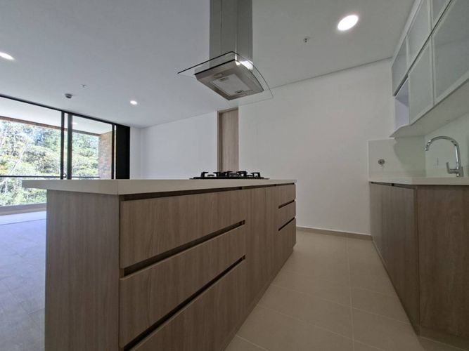 Apartamento de 2 alcobas en venta en Los Salados, El Retiro, 95 m² · foto 3 de 24