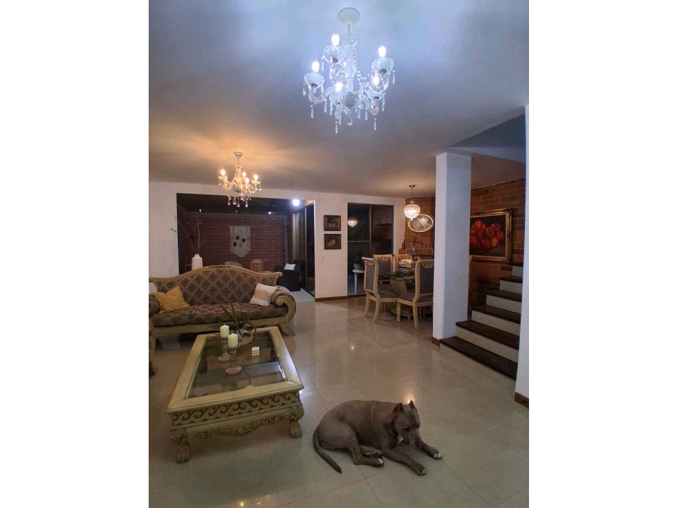 Casa en Arriendo en Itaguí - 2