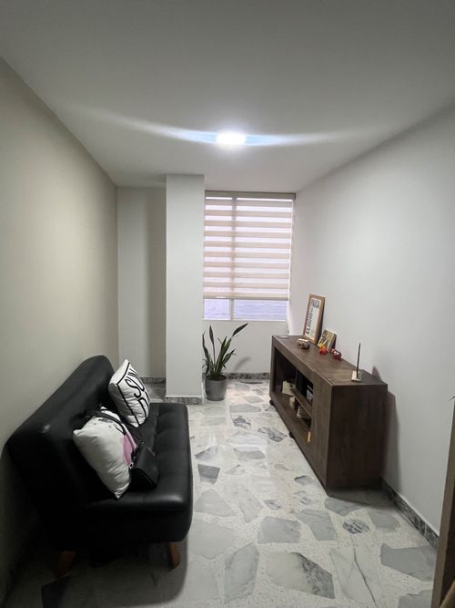Apartamento de 2 alcobas en venta en Piedra Pintada, Ibagué, 62 m² · foto 2 de 9