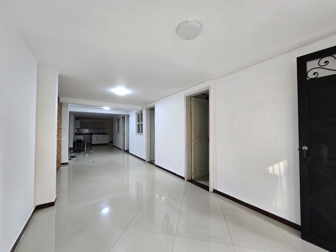 Oficina en arriendo en Belén, Medellín, 140 m² · foto 3 de 19