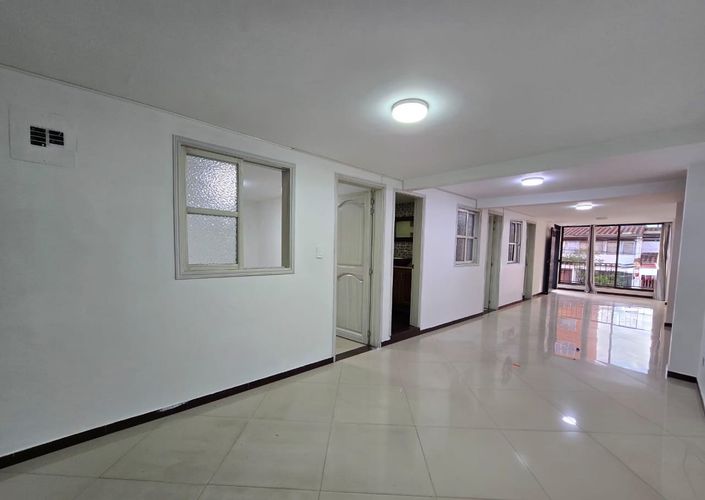Oficina en arriendo en Belén, Medellín, 140 m² · foto 4 de 19