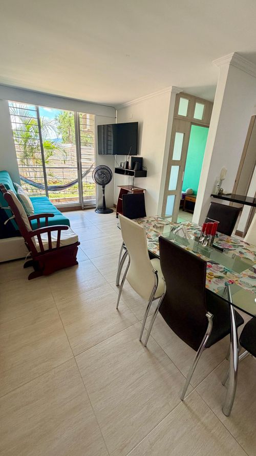 Apartamento de 3 alcobas en venta en Girardot, Girardot, 71 m² · foto 2 de 20