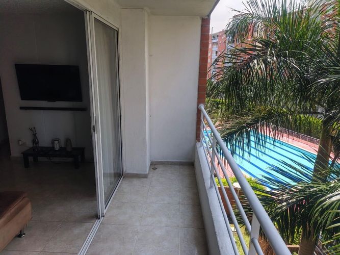 Apartamento de 3 alcobas en venta en Cañaveralejo, Cali, 70 m² · foto 7 de 19
