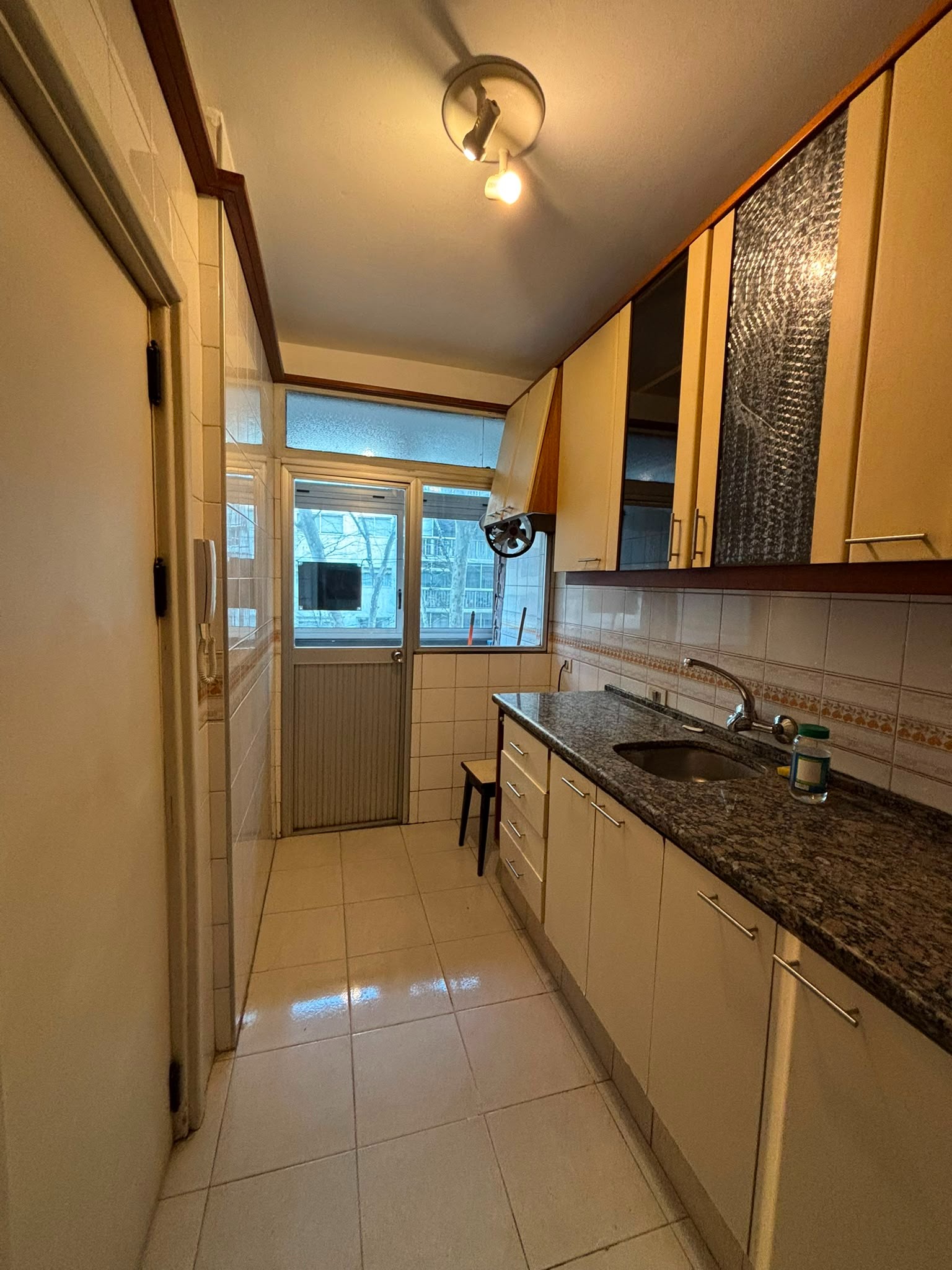 Alquiler Apartamento de 2 Dormitorios y Terraza en Pocitos · Foto 6