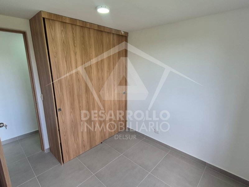 Apartamento en arriendo en Cuatro Esquinas, Rionegro · foto 4 de 9