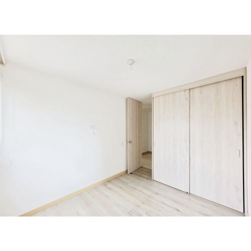 Apartamento de 3 alcobas en venta en Monteazul, Sabaneta, 76 m² · foto 3 de 10