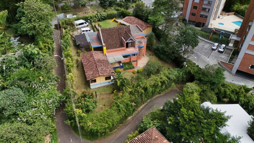 Lote en venta en Loma Del Chocho, Envigado, 300 m² · foto 2 de 22
