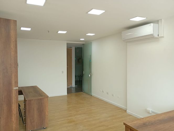 Oficina en arriendo en Aliadas Del Sur, Sabaneta, 37 m² · foto 2 de 6
