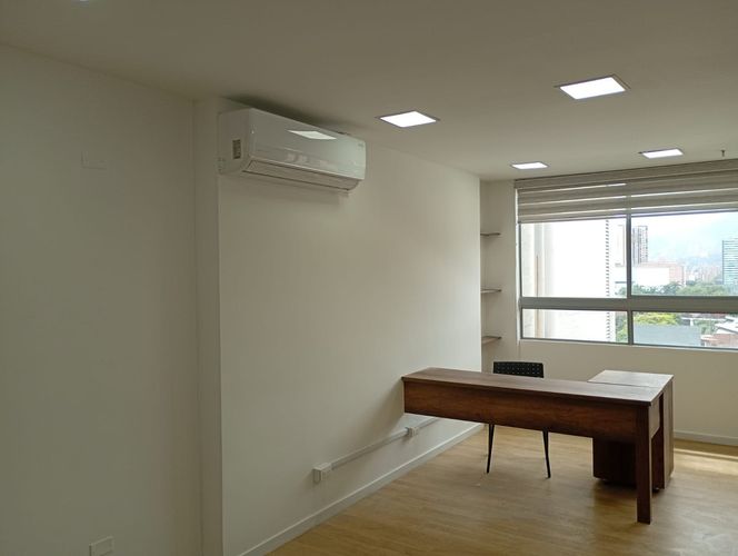 Oficina en arriendo en Aliadas Del Sur, Sabaneta, 37 m² · foto 3 de 6