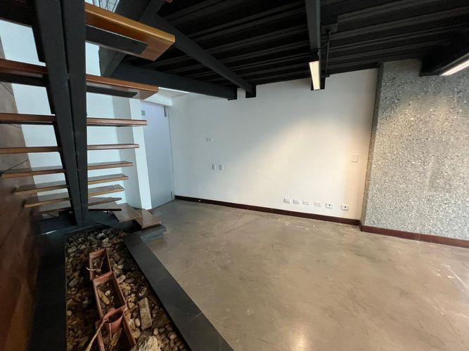 Oficina en venta en El Poblado, Medellín, 80 m² · foto 6 de 19