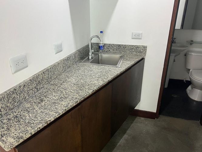 Oficina en venta en El Poblado, Medellín, 80 m² · foto 17 de 19