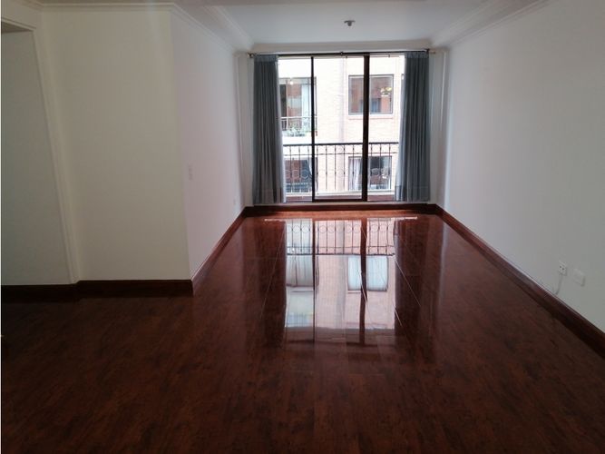 Apartamento de 3 alcobas en venta en Galerias, Bogotá, 57 m² · foto 6 de 24