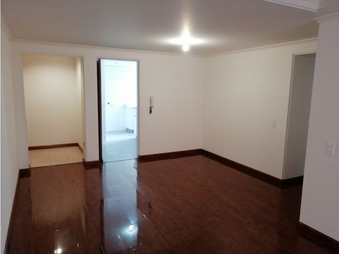 Apartamento de 3 alcobas en venta en Galerias, Bogotá, 57 m² · foto 7 de 24