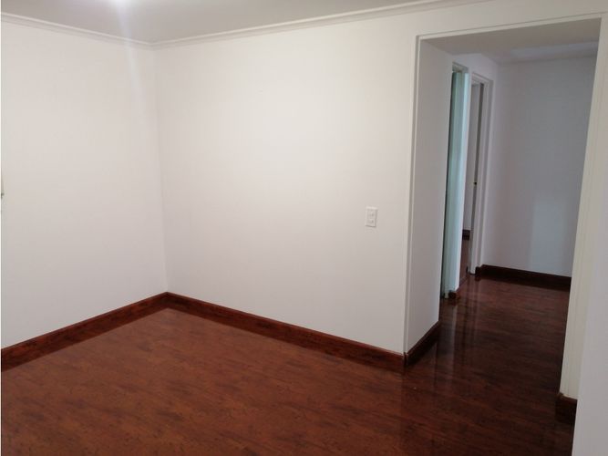 Apartamento de 3 alcobas en venta en Galerias, Bogotá, 57 m² · foto 8 de 24
