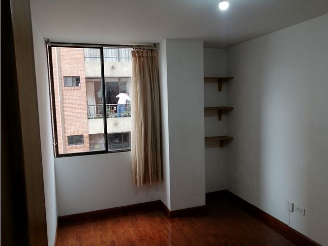 Apartamento de 3 alcobas en venta en Galerias, Bogotá, 57 m² · foto 11 de 24