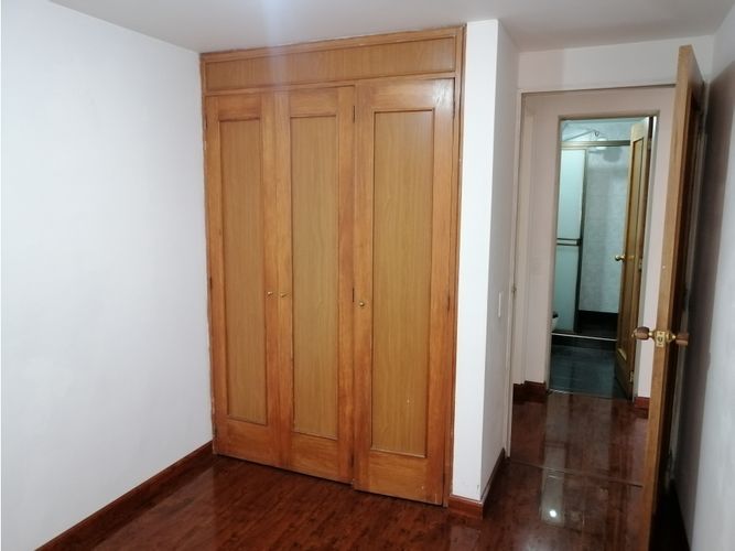 Apartamento de 3 alcobas en venta en Galerias, Bogotá, 57 m² · foto 12 de 24