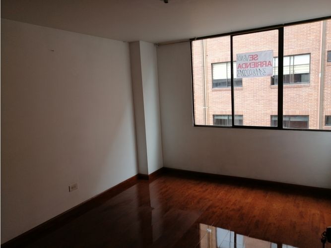 Apartamento de 3 alcobas en venta en Galerias, Bogotá, 57 m² · foto 17 de 24