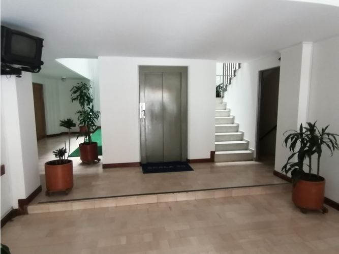 Apartamento de 3 alcobas en venta en Galerias, Bogotá, 57 m² · foto 23 de 24