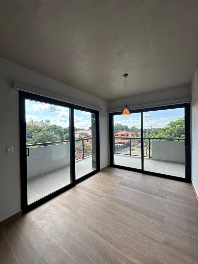 DEPARTAMENTO DE DOS HABITACIONES EDIFICIO AIRES DE LAUREL — foto 3