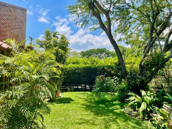 Casa de 5 alcobas en venta en Pance, Cali, 425 m² · foto 5 de 23