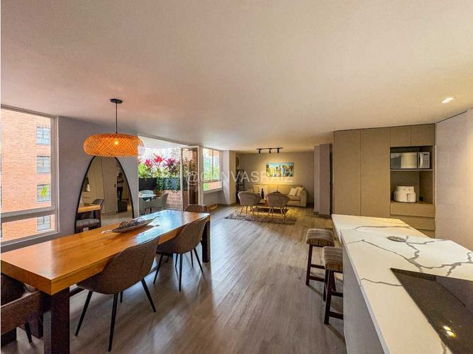 Apartamento de 3 alcobas en venta en Patio Bonito, Medellín, 130 m² · foto 2 de 17