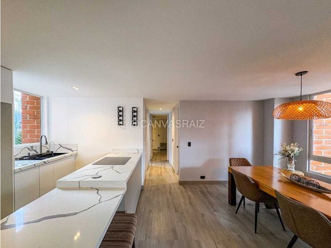 Apartamento de 3 alcobas en venta en Patio Bonito, Medellín, 130 m² · foto 8 de 17