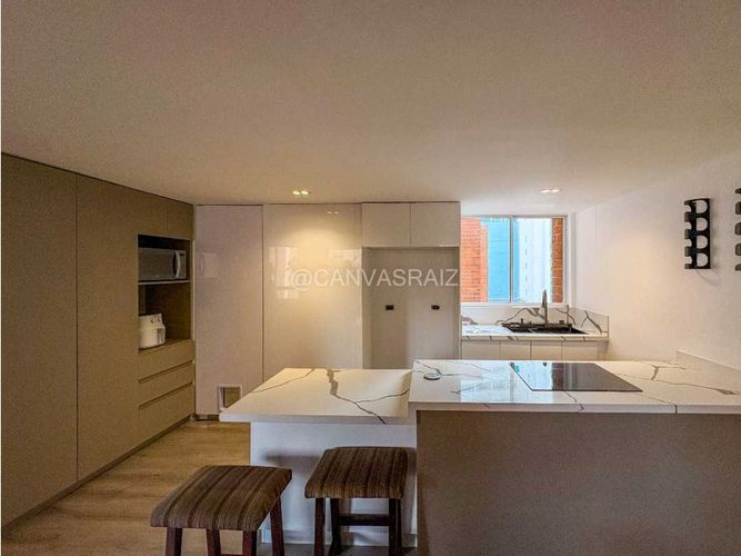 Apartamento de 3 alcobas en venta en Patio Bonito, Medellín, 130 m² · foto 9 de 17