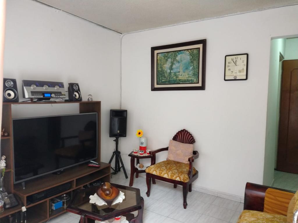 Casa en venta en La Unidad, Bogotá · foto 7 de 24
