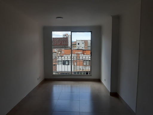 Apartaestudio en arriendo en Laureles, Medellín · foto 4 de 8