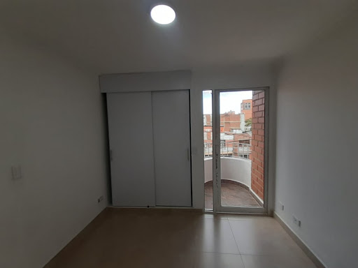 Apartaestudio en arriendo en Laureles, Medellín · foto 7 de 8