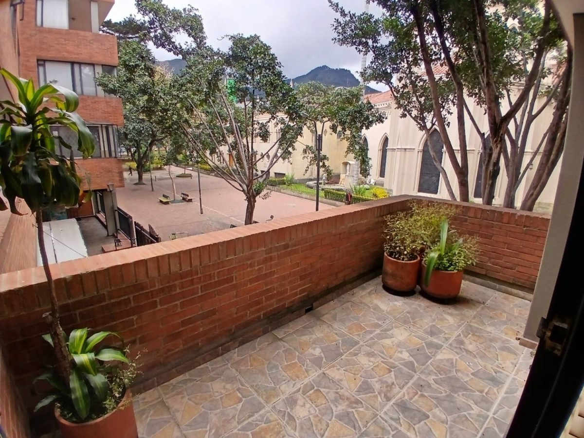 Apartamento en venta en Chapinero, Bogotá · foto 3 de 17