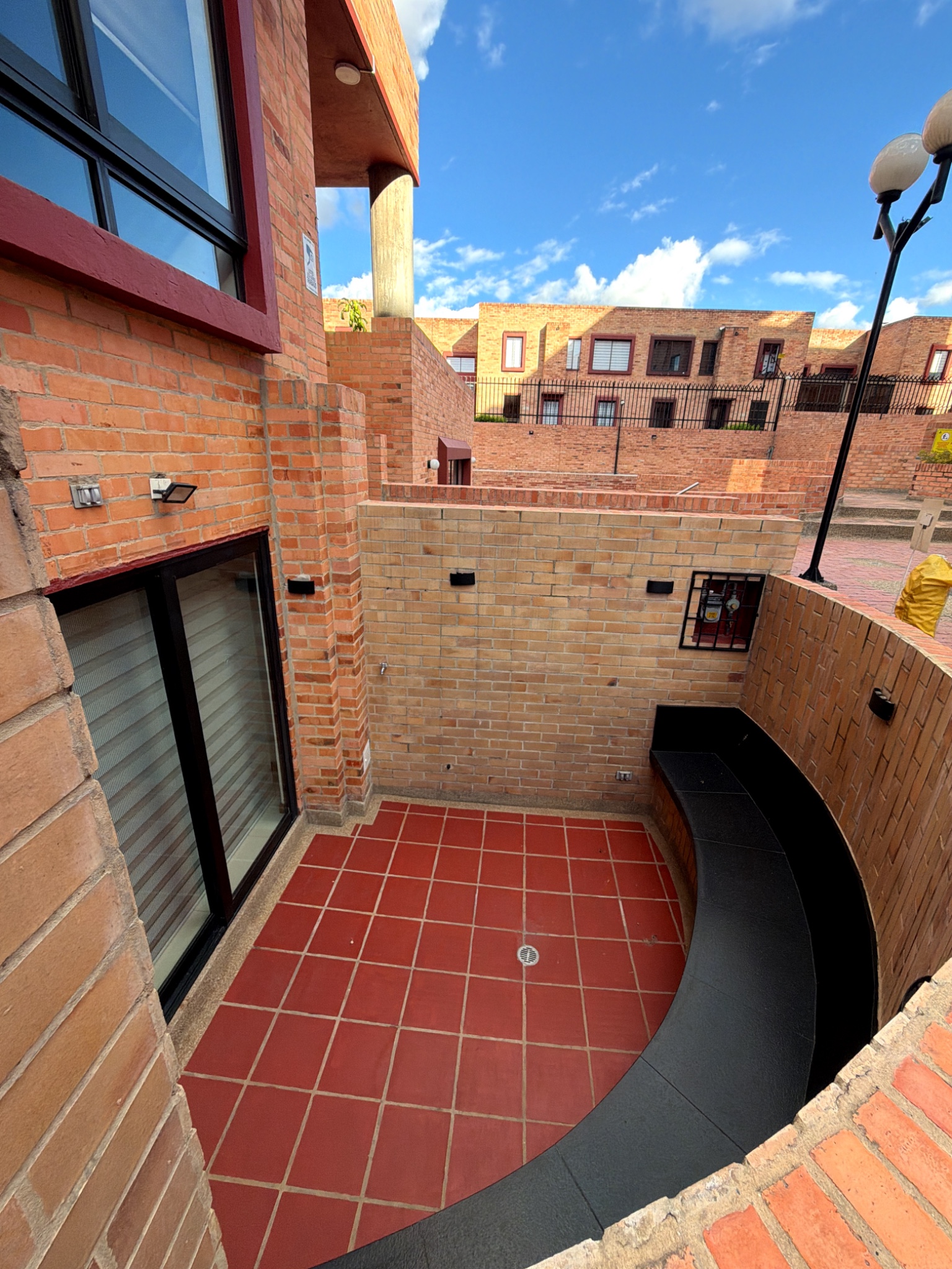 Casa en venta en Fontibon, Bogotá · foto 8 de 24