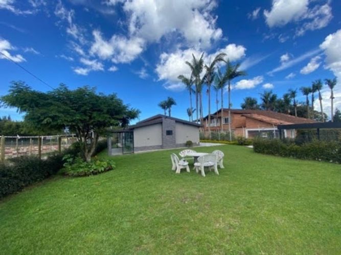 Finca en arriendo en El Tablazo, Rionegro, 160 m² · foto 2 de 21