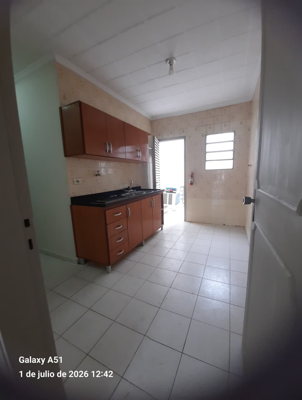 Alq Dpto 2 dorms en suite, Fdo sur, a media cuadra de E.Ayala